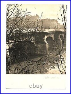 1950's Black & White. Photo Postcard. By Albert Monier, 251 Le Pont Neuf, Paris