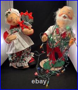 1994 Annalee Mr. Mrs Santa Claus Dolls Poinsettia Light String 18 Tall Vintage