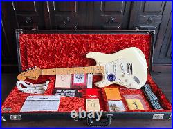 1997 Fender Artist Series Jimi Hendrix Tribute Stratocaster Olympic White