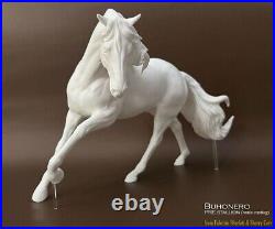 19 scale unpainted artist resin Spanish horse, BUHONERO