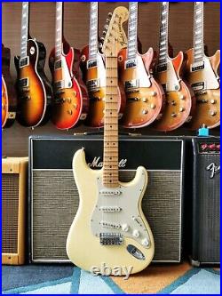2003 Fender Stratocaster Artist Series Malmsteen Maple Vintage White