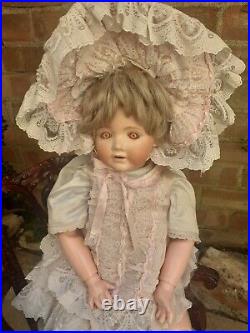 Antique Style pretty Victorian Vintage Reproduction Beautiful 26 Jointed Doll