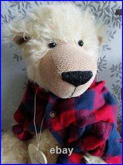 Artist teddy bear One of a Kind Kolton by Huwibears