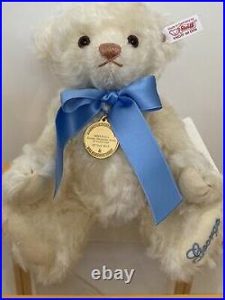 Danbury Mint steiff Prince George Limited Edition With Display Case