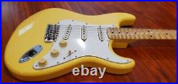 FENDER Yngwie Malmsteen Stratocaster Yellow White Artist Series USA with Case