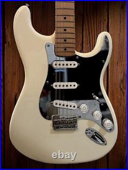 Fender Artist Nile Rodgers Hitmaker Stratocaster Olympic White, 2022