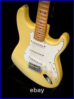 Fender Yngwie Malmsteen Stratocaster Vintage White Early 1988 Model Mint