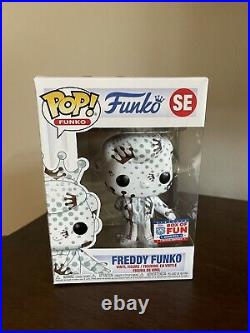 Funko Freddy Artist Series White 2021 Fundays Funkon Box Of Fun 1/2000