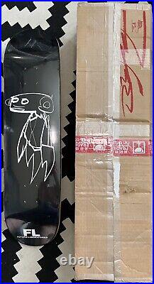 Futura Artist Lot 1/12 Skateboard, Johnny Vinyl, & Pin set WithSignature On Box