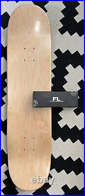 Futura Artist Lot 1/12 Skateboard, Johnny Vinyl, & Pin set WithSignature On Box