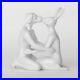 GILLIE_AND_MARC_Resin_Sculpture_White_Mini_Kiss_01_km