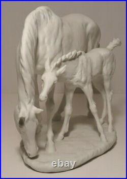 Goebel White Bisque Horse Mare & Colt Statue Figurine, Artist Signed, #510