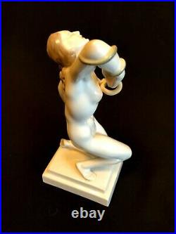 Herend Porcelain Handpainted Nude Death Of Cleopatra Figurine 5722 Artist Signed