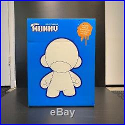 Kidrobot Mega Munny Vinyl Figure 18 inch white designer/artist toy 2007