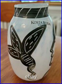 Kosta Boda Caramba Ulrica Hydman Vlaien Artist Miniature Vase Face With Label 3