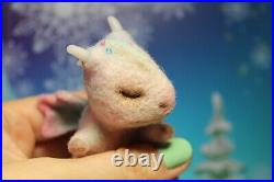 Needle felted dragon, OOAK toy, art toy, collectible handmade toy